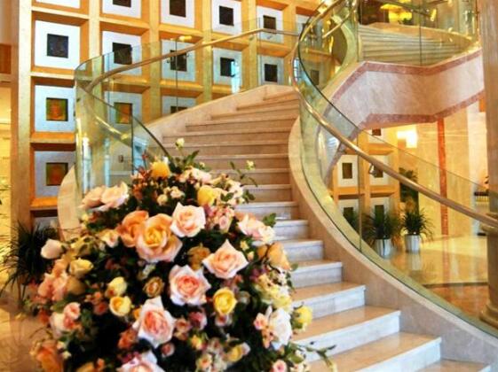 Golden Quality Hotel - Photo3