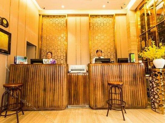 Honeycomb Hotel - Photo3