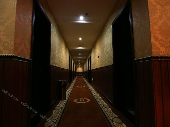 Jinhao Hotel Chongqing - Photo2