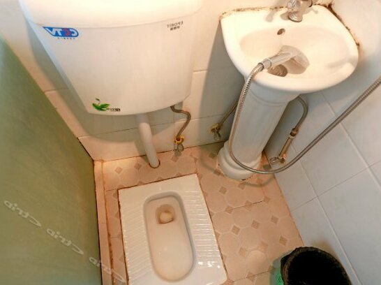 Junyuan Business Hostel - Photo4