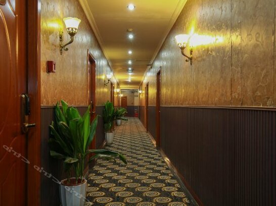 Kadun Business Hotel - Photo2