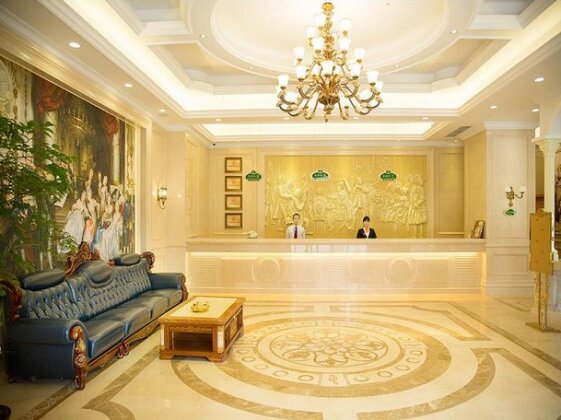 Vienna 3 Best Hotel Chongqing Tongliang Qianneng Building - Photo2