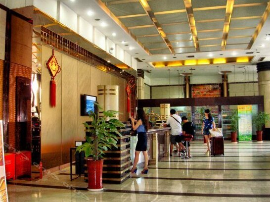Yiran 23 World Hotel - Photo4