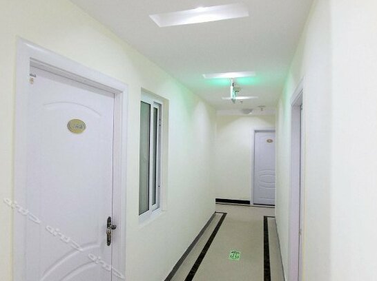Yitian Express Hotel - Photo3