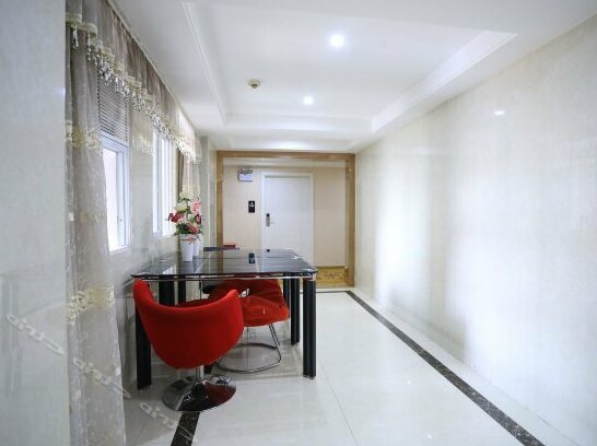  Photo 1