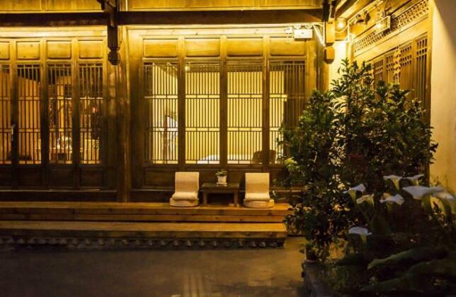 Lijiang Chen Dian Hotel