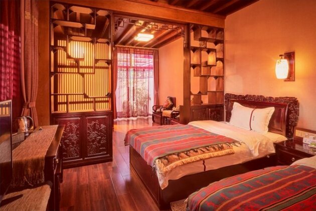 Shaxi Aoding Courtyard - Photo3