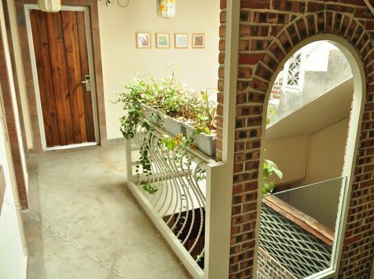 Wutongli Inn - Photo2