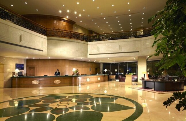 Dalian East Hotel - Photo4
