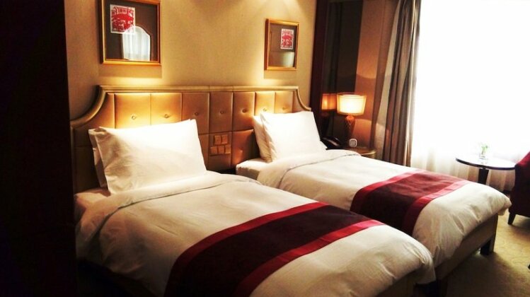 Dynasty International Hotel - Photo4