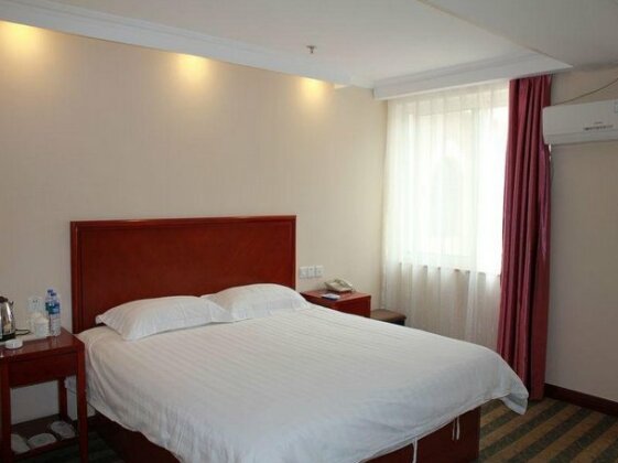 Green Tree Inn Dalian Beijing Street Branch - Photo3