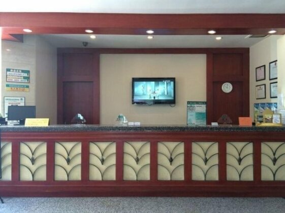 GreenTree Inn Liaoning Dalian Development Zone Express Hotel - Photo2