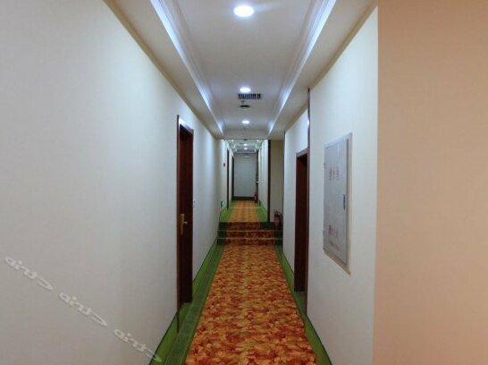 GreenTree Inn Liaoning Dalian Railway Station South Shengli Square Express Hotel - Photo3