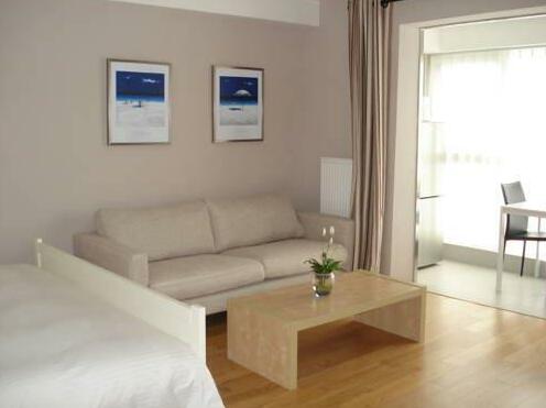 Harbour Plaza Deluxe Serviced Apartments - Photo2