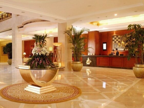 Inn Fine Hotel Dalian - Photo2