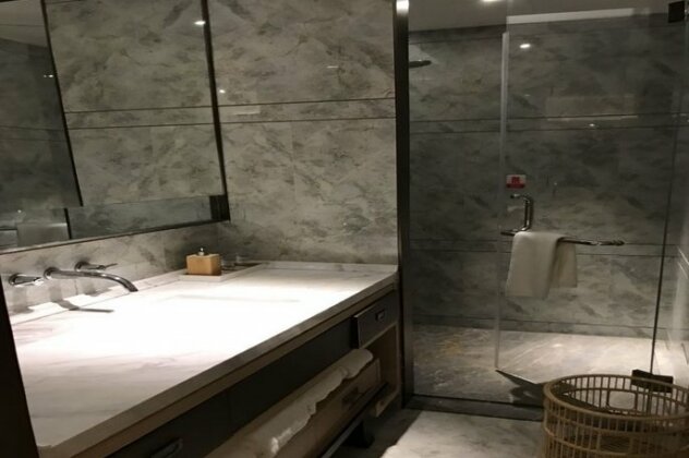 Luneng Yitang Ocean Spring Hotel - Photo4