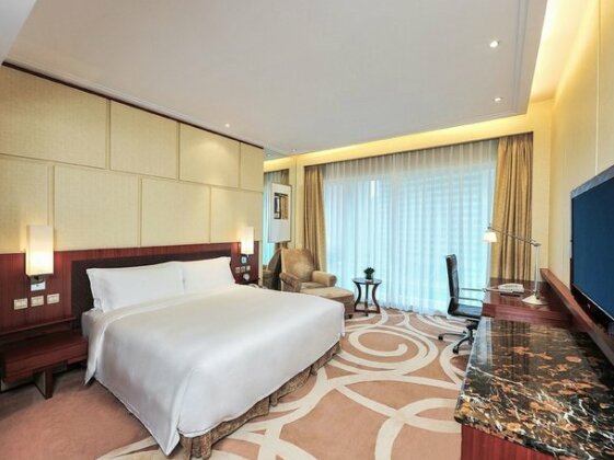 New World Dalian Hotel - Photo3