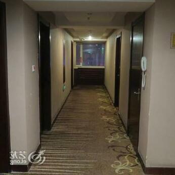 Post Hotel Dalian - Photo2