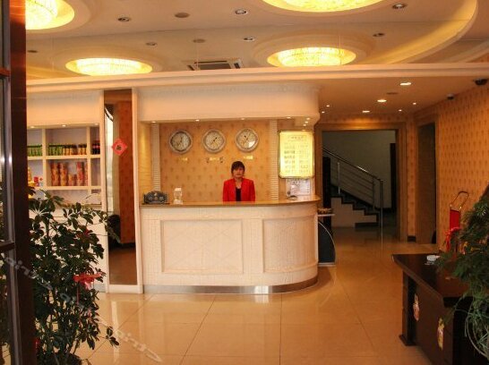 Qilin Business Hotel - Photo4
