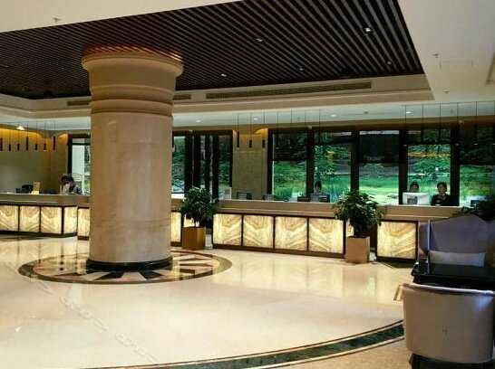 Starway Hotel Dalian Train Station - Photo4
