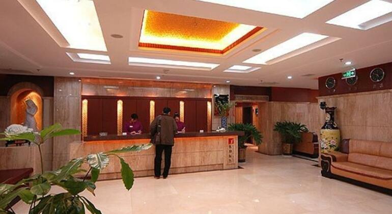 Tangyin Hotel Dalian - Photo3