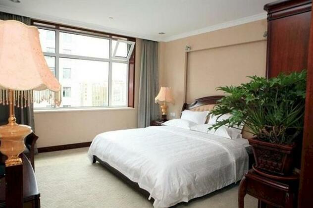 White Clouds Hotel Dalian - Photo5