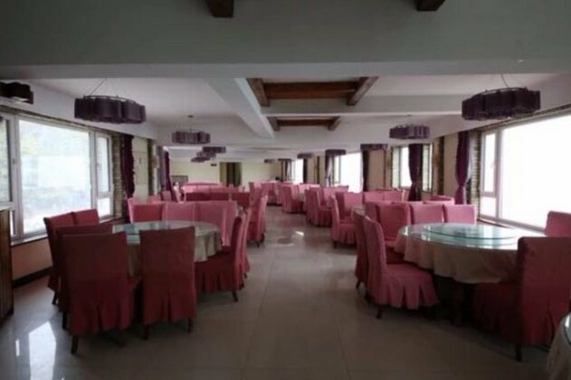 Yanwoling Garden Hotel - Photo2