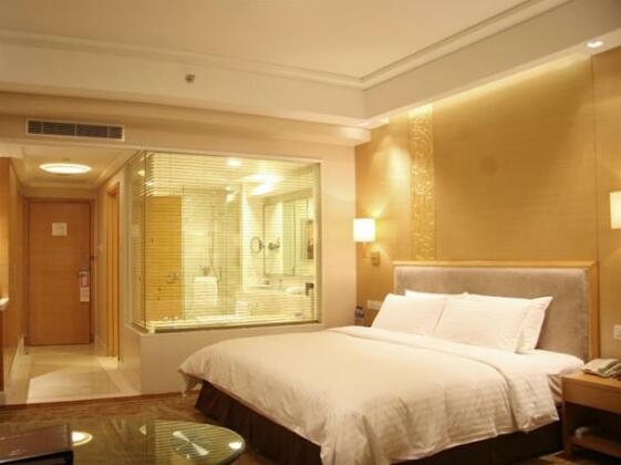 Crowne Plaza Hotel Dandong - Photo2