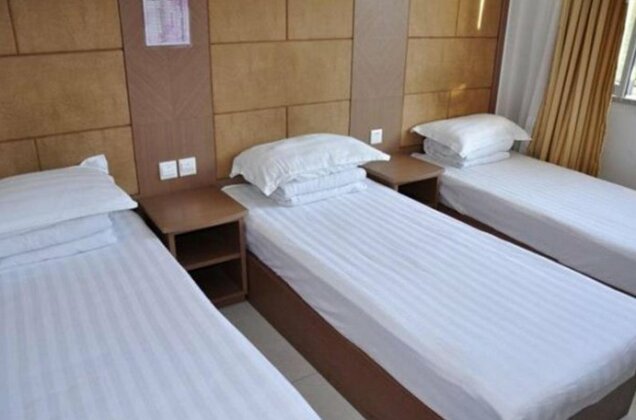Zhonghua Holiday Inn - Photo2