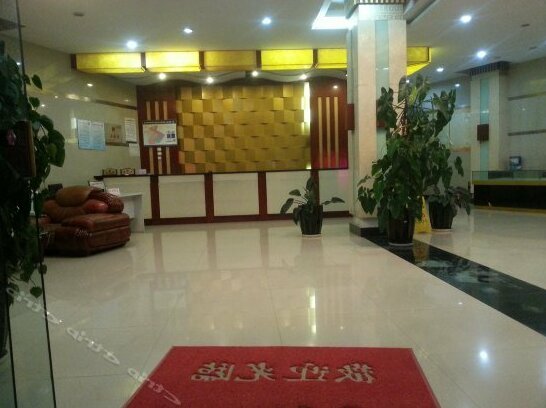 Nanfang Hotel Dehong - Photo2