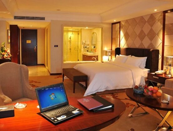 Century Palace Hotel Dongguan - Photo4