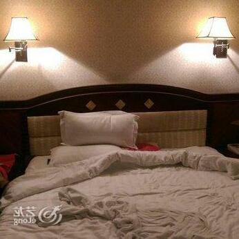 Dong Yue Hotel - Photo2