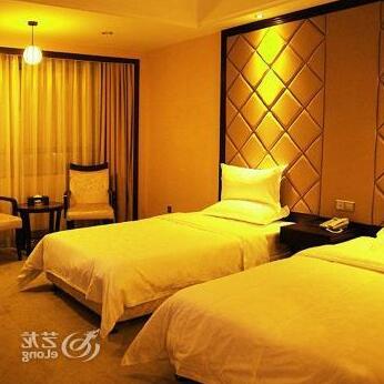 Dongguan Verney Hotel - Photo2