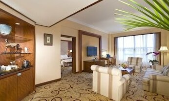 Gladden Hotel - Photo2