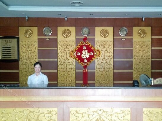 Longju Business Hotel Dongguan - Photo2