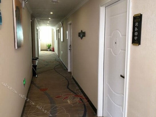 Verman Hotel - Photo3