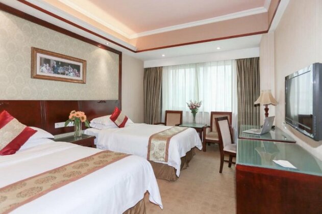Vienna Hotel Dongguan Longfeng Villa - Photo2