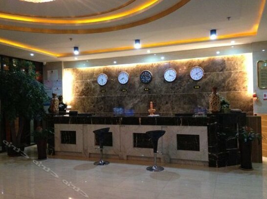 Xin Huanghe Business Hotel - Photo2
