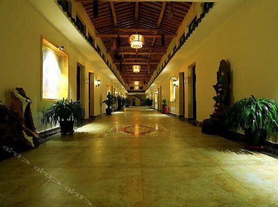 Bainian Caojia Inn - Photo3