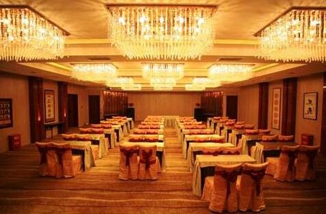 Dunhuang International Grand Hotel - Photo3