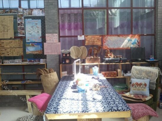 Dunhuang Mountian Spring Hostel - Photo5