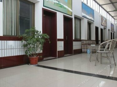 DunHuang New Youth Hostel