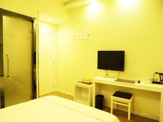 DunHuang Only Love Holiday Hotel - Photo2