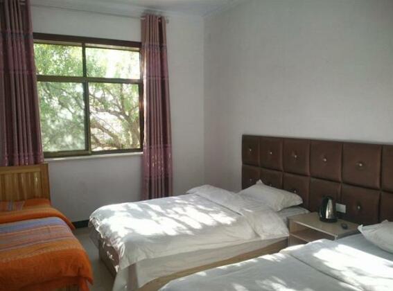 Dunhuang Ruyi Mountain House - Photo4