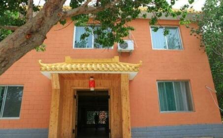 Dunhuang Yingyue Villa