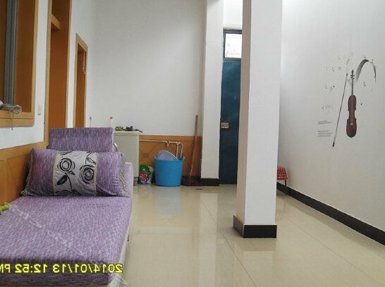 Dunhuang Zailushang Theme Inn - Photo5