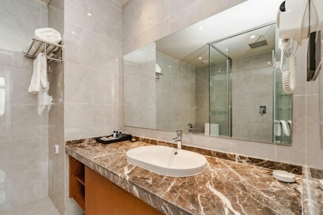 Fu Hua International Hotel - Photo2