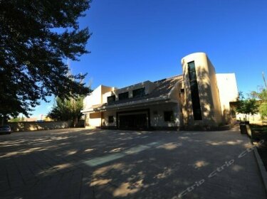 Petroleum Hotel Dunhuang