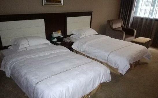 Laifeng Dihao Business Hotel - Photo4