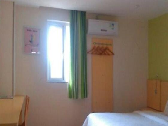 7 Days Inn Fenghuang Branch - Photo5